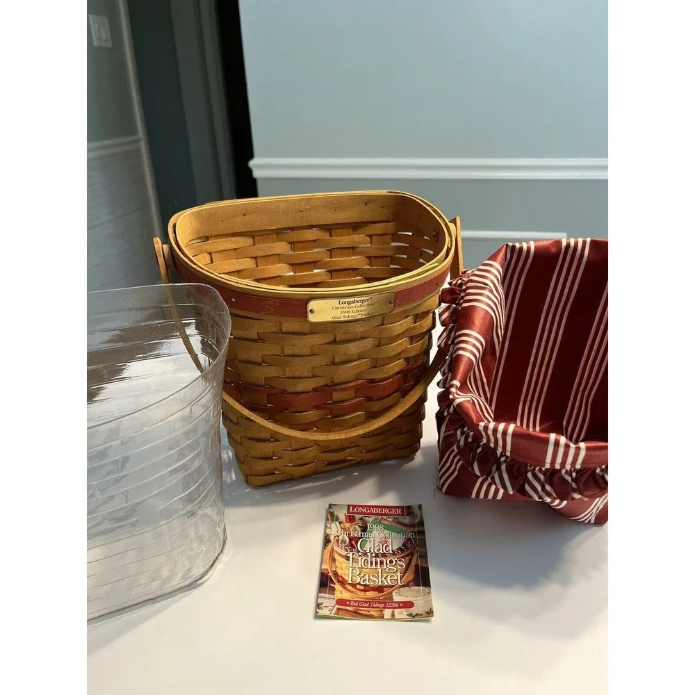 Longaberger 1998 Christmas Collection Red Glad Tidings Basket Liner Protector